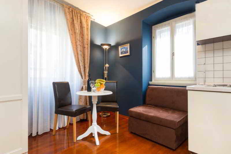 Olivia Hotel