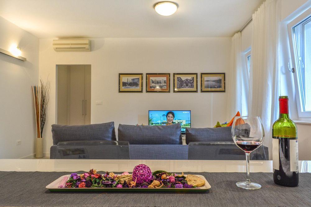 Hotel Olivia